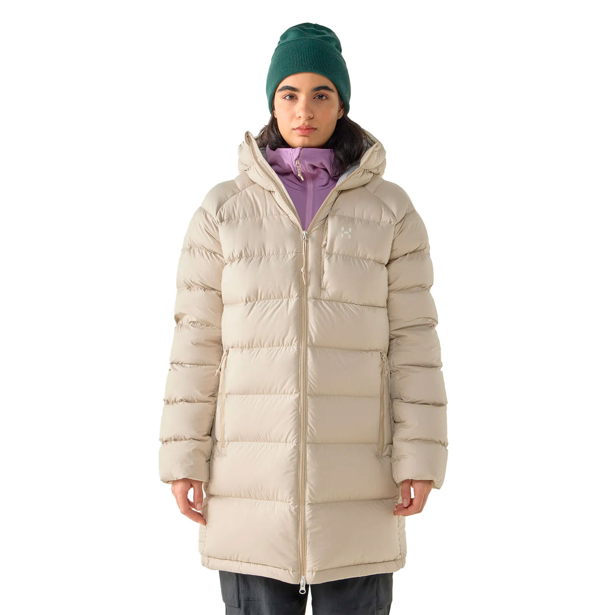 beige haglöfs naisten pitkä untuvatakki