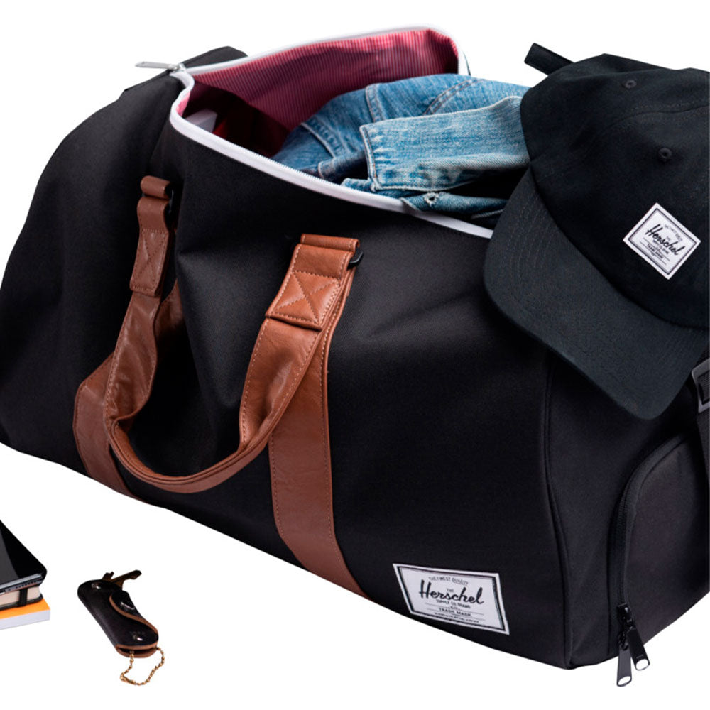 Herschel Novel duffel laukku 42,5 l musta