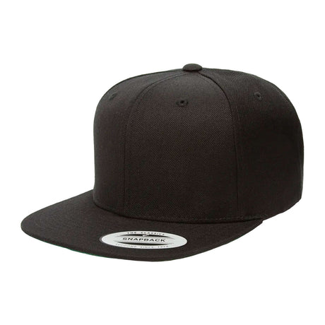 musta YP Classics premium snapback cap lippis